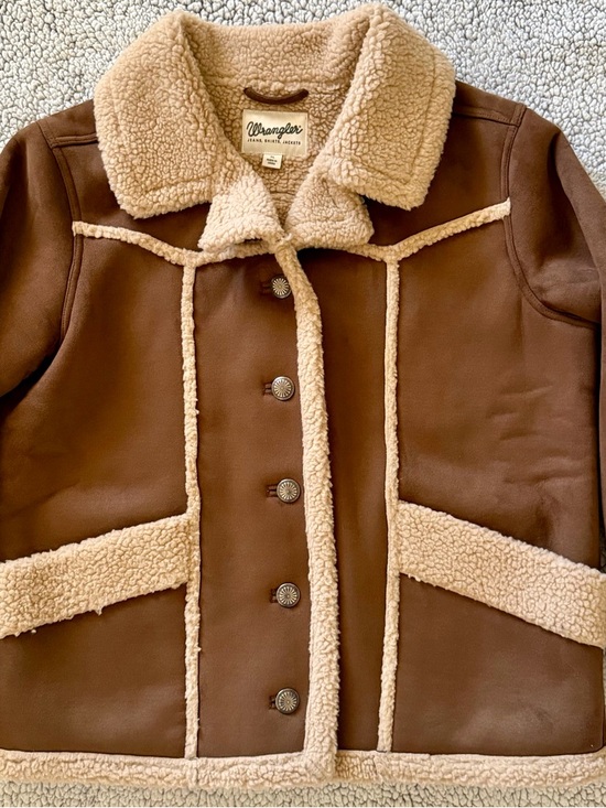 Wrangler Jackets & Blazers - Wrangler Tan Jacket with Cream Sherpa Lining